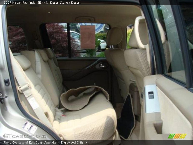 Desert Stone / Desert 2007 Nissan Pathfinder SE 4x4