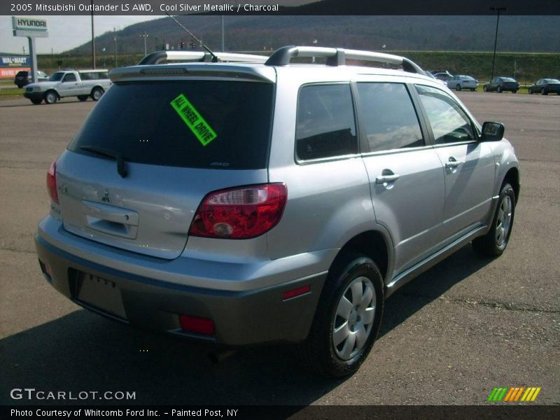 Cool Silver Metallic / Charcoal 2005 Mitsubishi Outlander LS AWD
