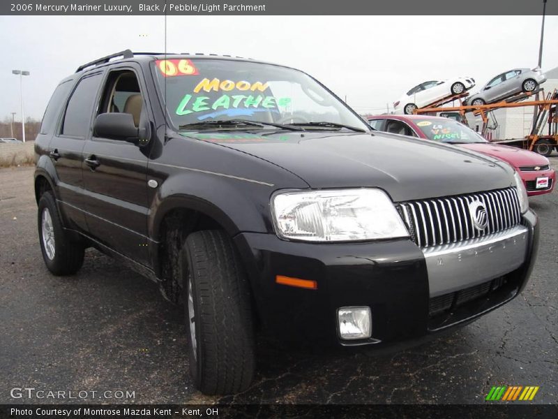 Black / Pebble/Light Parchment 2006 Mercury Mariner Luxury