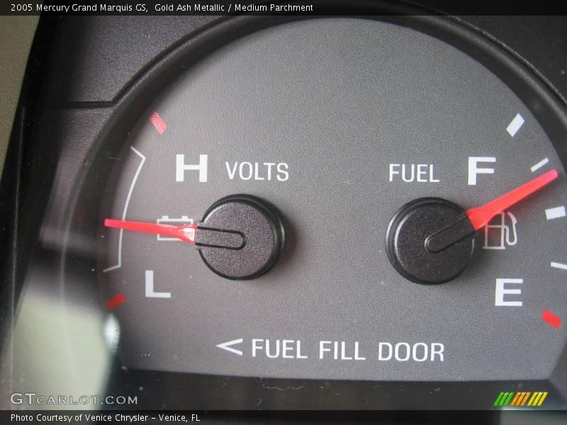 Gold Ash Metallic / Medium Parchment 2005 Mercury Grand Marquis GS