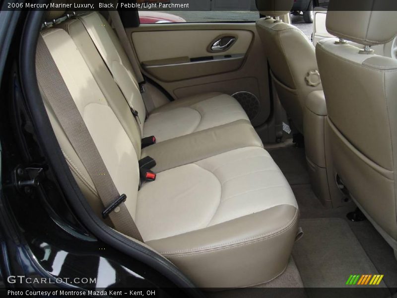 Black / Pebble/Light Parchment 2006 Mercury Mariner Luxury