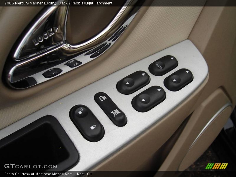 Black / Pebble/Light Parchment 2006 Mercury Mariner Luxury