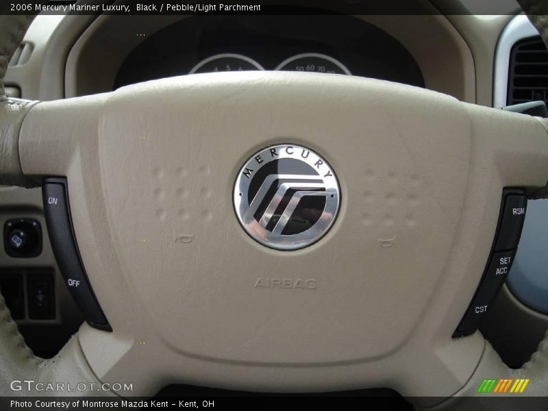 Black / Pebble/Light Parchment 2006 Mercury Mariner Luxury