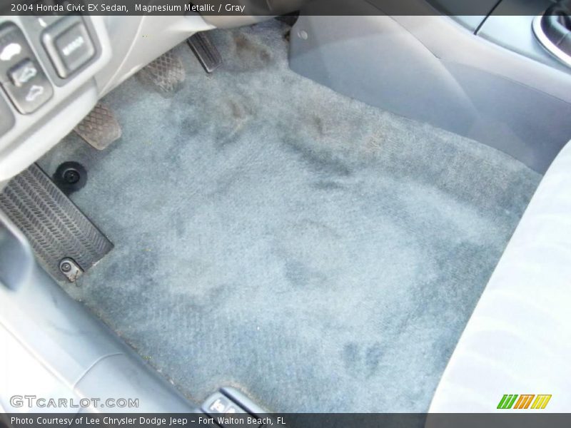 Magnesium Metallic / Gray 2004 Honda Civic EX Sedan