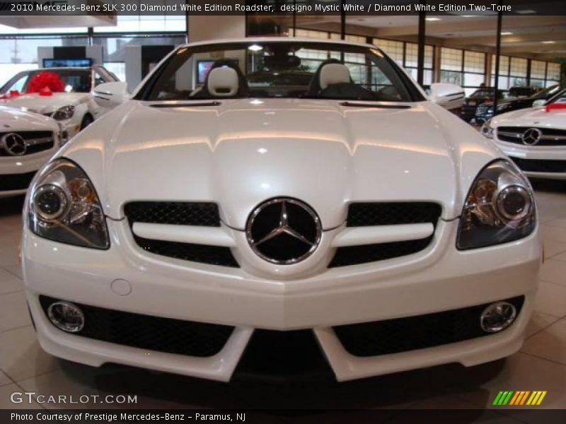 designo Mystic White / Diamond White Edition Two-Tone 2010 Mercedes-Benz SLK 300 Diamond White Edition Roadster