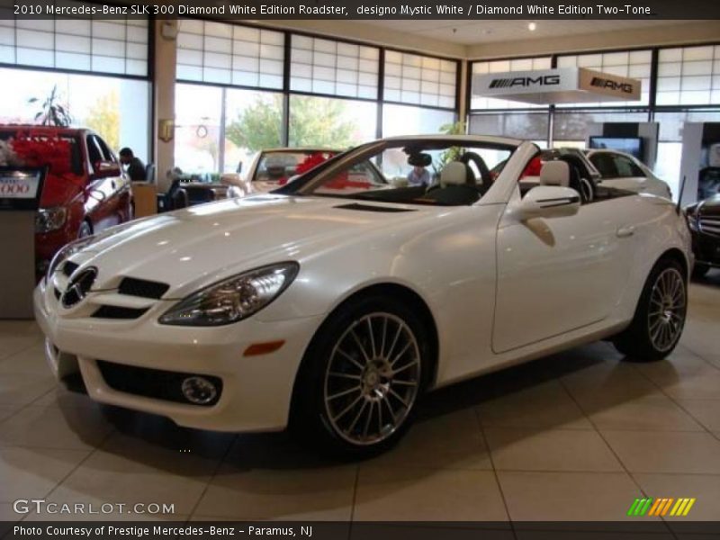 designo Mystic White / Diamond White Edition Two-Tone 2010 Mercedes-Benz SLK 300 Diamond White Edition Roadster