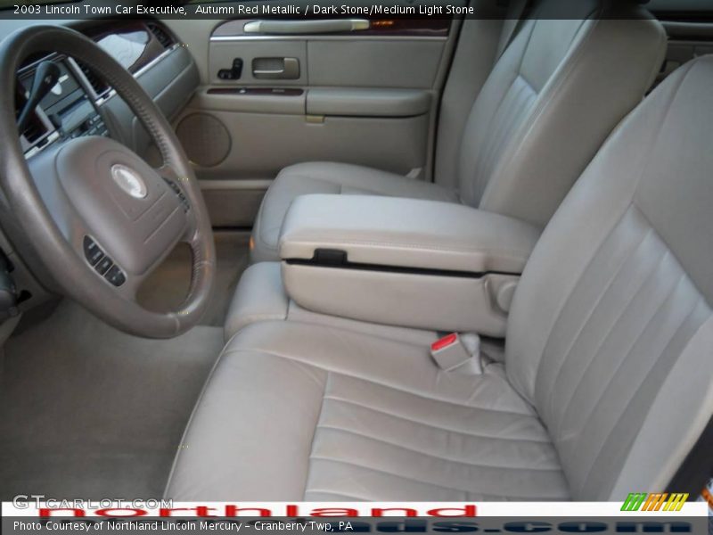 Autumn Red Metallic / Dark Stone/Medium Light Stone 2003 Lincoln Town Car Executive