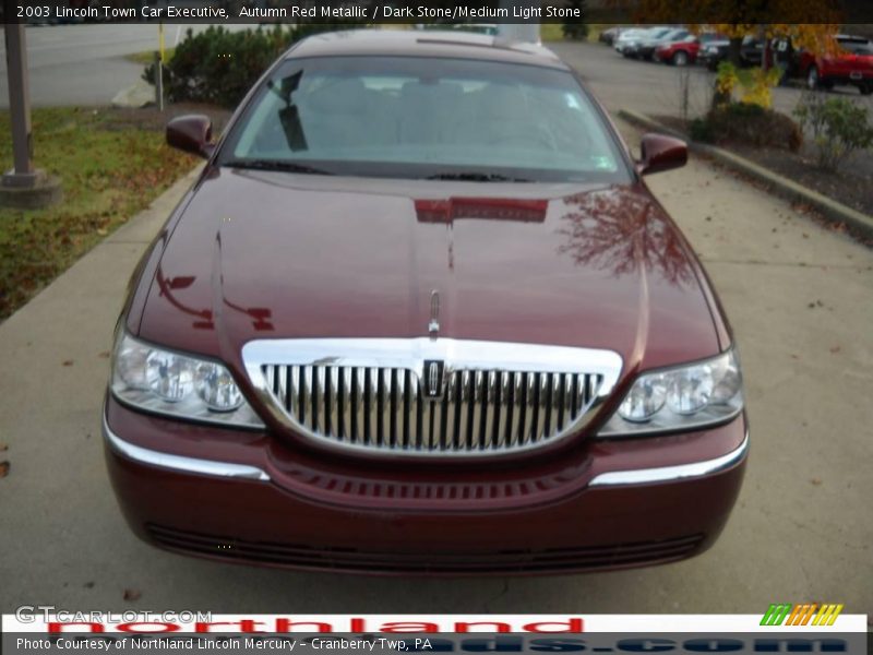 Autumn Red Metallic / Dark Stone/Medium Light Stone 2003 Lincoln Town Car Executive