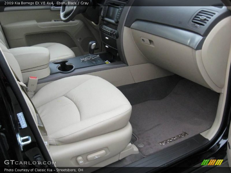 Ebony Black / Gray 2009 Kia Borrego EX V8 4x4