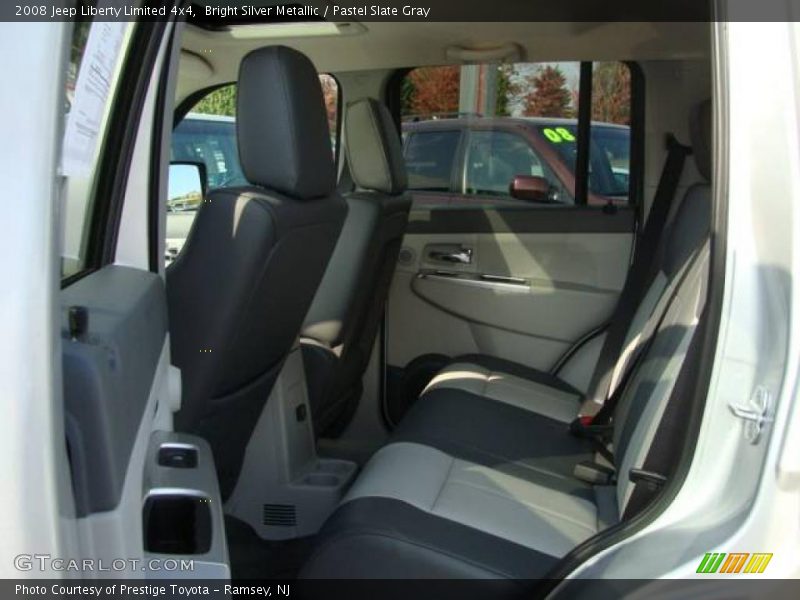 Bright Silver Metallic / Pastel Slate Gray 2008 Jeep Liberty Limited 4x4