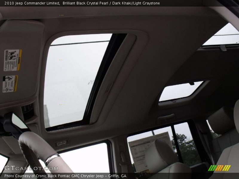 Brilliant Black Crystal Pearl / Dark Khaki/Light Graystone 2010 Jeep Commander Limited
