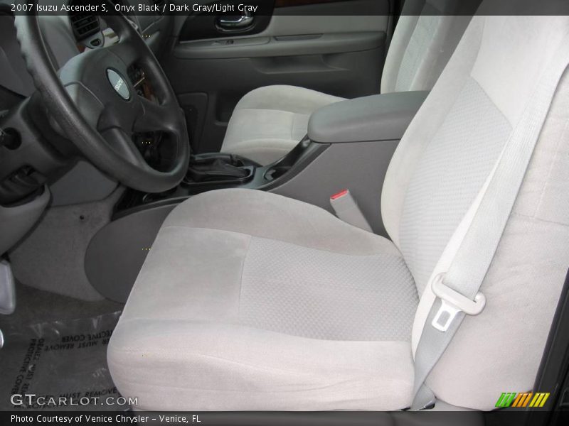 Onyx Black / Dark Gray/Light Gray 2007 Isuzu Ascender S