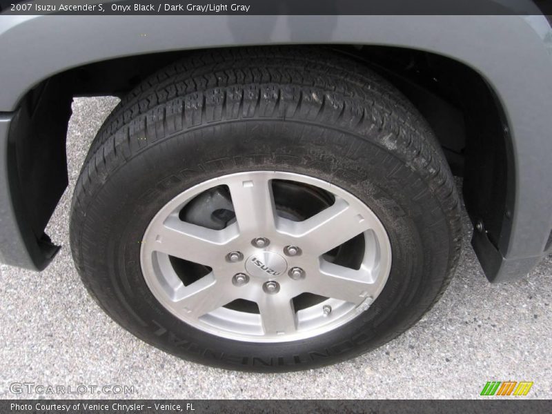 Onyx Black / Dark Gray/Light Gray 2007 Isuzu Ascender S