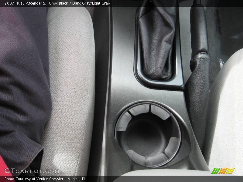 Onyx Black / Dark Gray/Light Gray 2007 Isuzu Ascender S