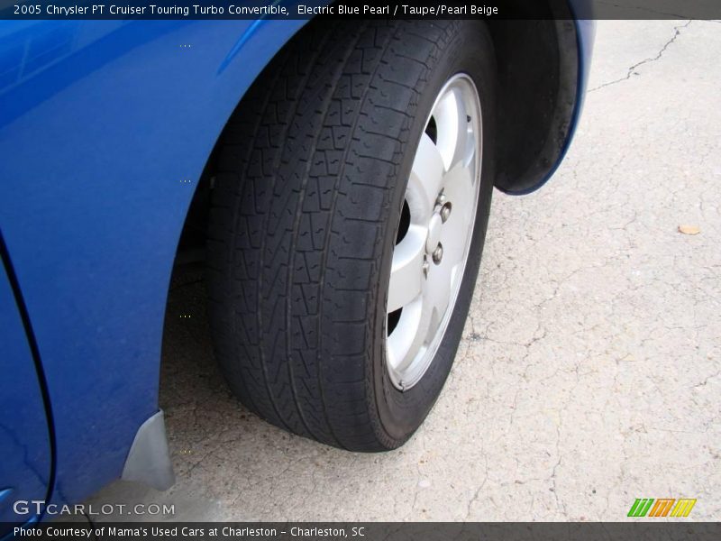 Electric Blue Pearl / Taupe/Pearl Beige 2005 Chrysler PT Cruiser Touring Turbo Convertible