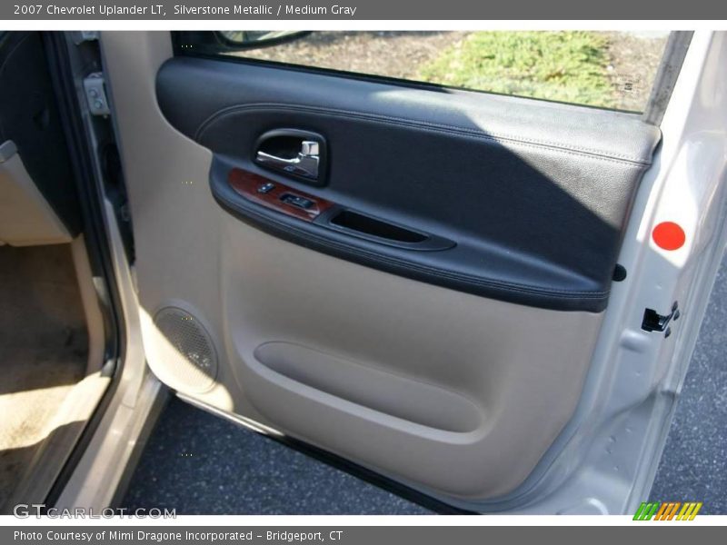 Silverstone Metallic / Medium Gray 2007 Chevrolet Uplander LT