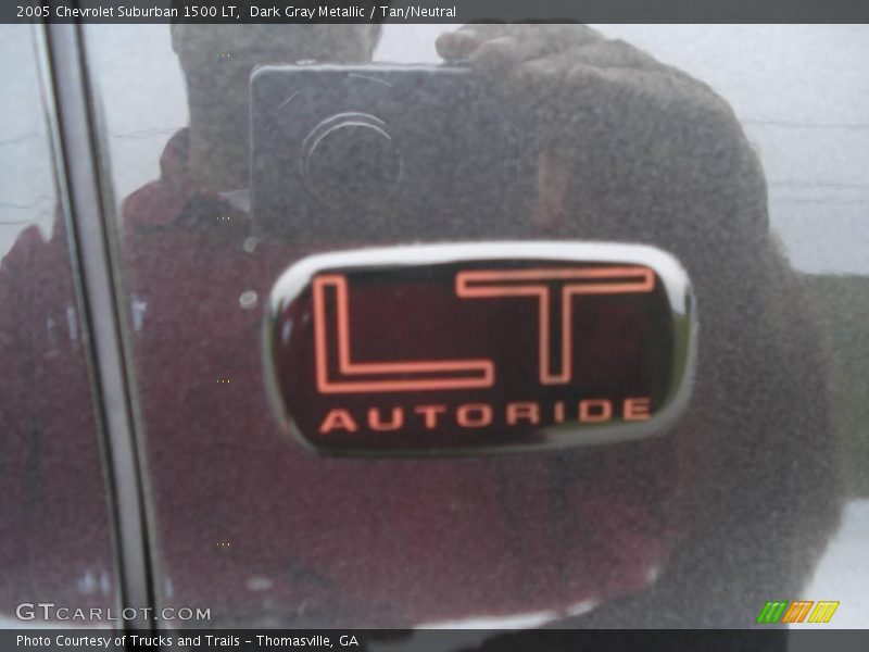 Dark Gray Metallic / Tan/Neutral 2005 Chevrolet Suburban 1500 LT