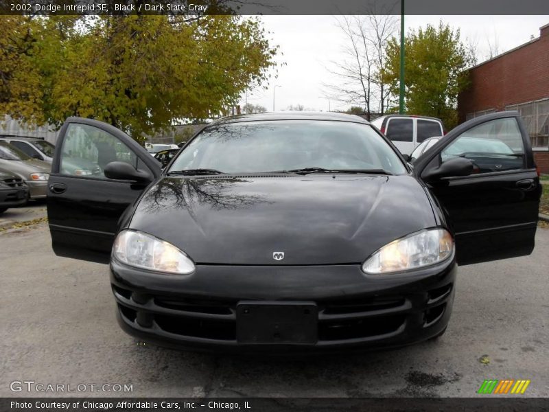 Black / Dark Slate Gray 2002 Dodge Intrepid SE