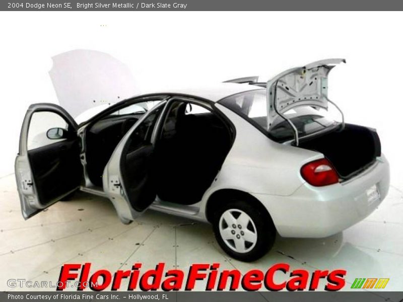 Bright Silver Metallic / Dark Slate Gray 2004 Dodge Neon SE