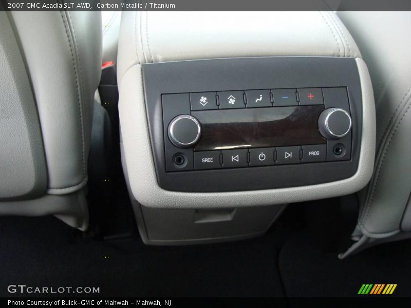 Carbon Metallic / Titanium 2007 GMC Acadia SLT AWD