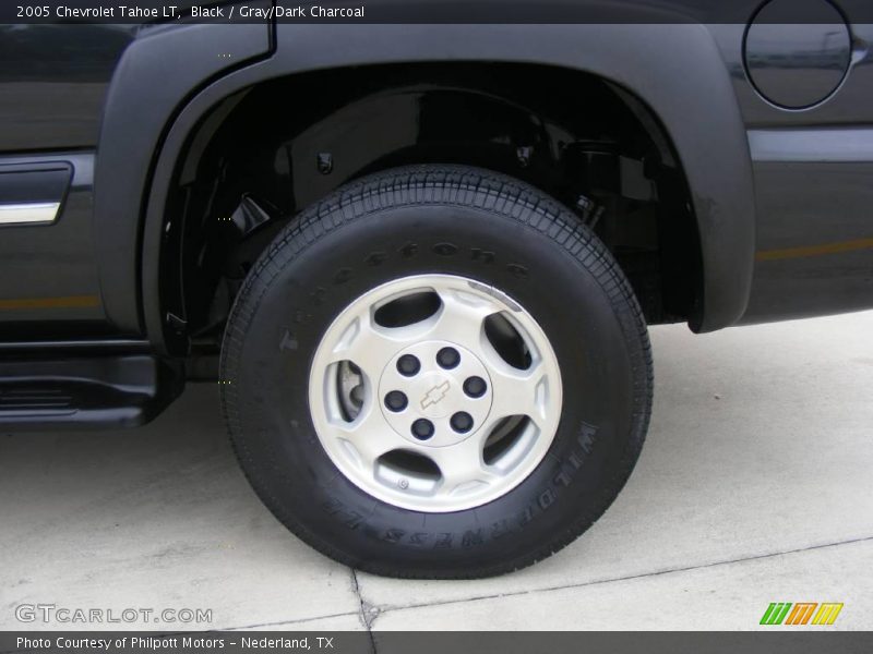 Black / Gray/Dark Charcoal 2005 Chevrolet Tahoe LT