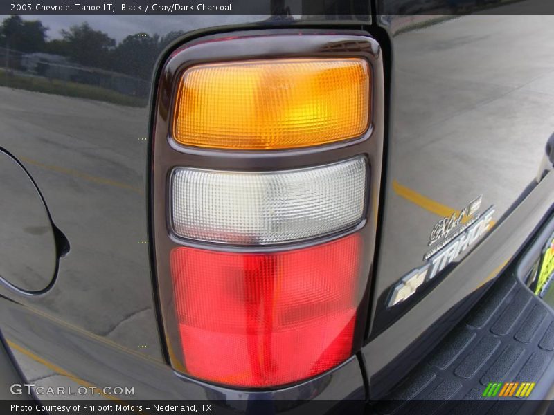 Black / Gray/Dark Charcoal 2005 Chevrolet Tahoe LT