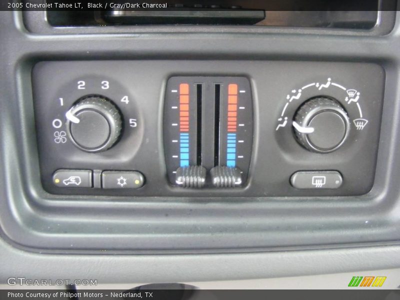 Black / Gray/Dark Charcoal 2005 Chevrolet Tahoe LT