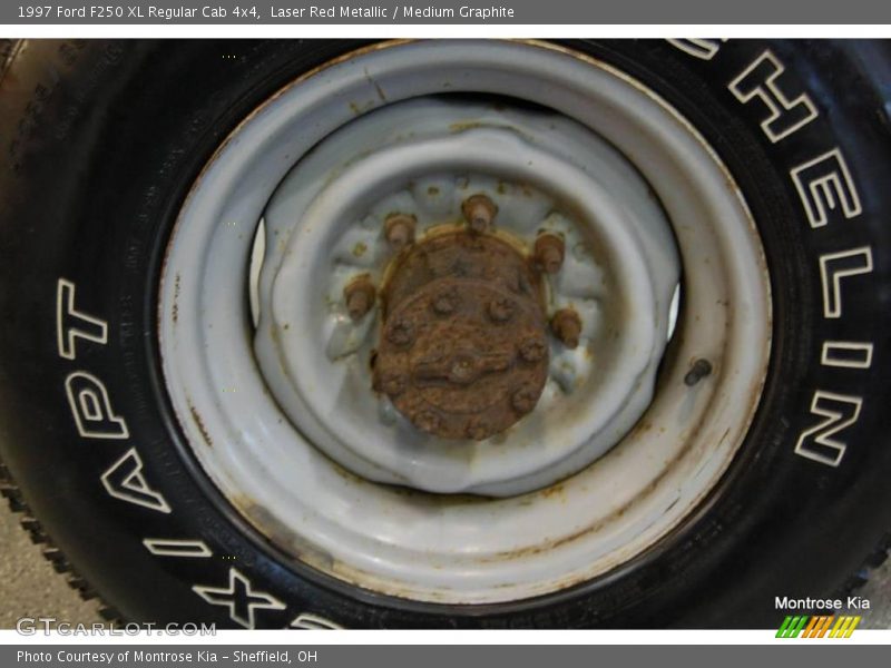 Laser Red Metallic / Medium Graphite 1997 Ford F250 XL Regular Cab 4x4