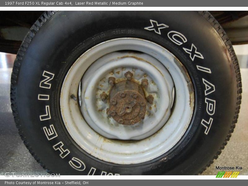 Laser Red Metallic / Medium Graphite 1997 Ford F250 XL Regular Cab 4x4