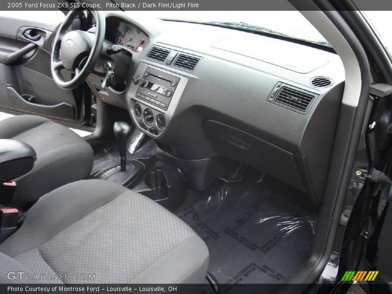 Pitch Black / Dark Flint/Light Flint 2005 Ford Focus ZX3 SES Coupe