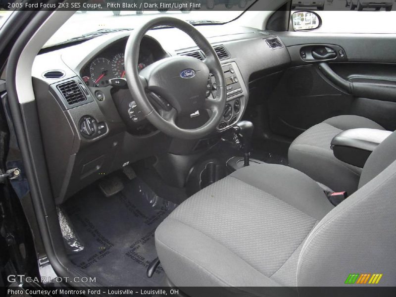 Pitch Black / Dark Flint/Light Flint 2005 Ford Focus ZX3 SES Coupe