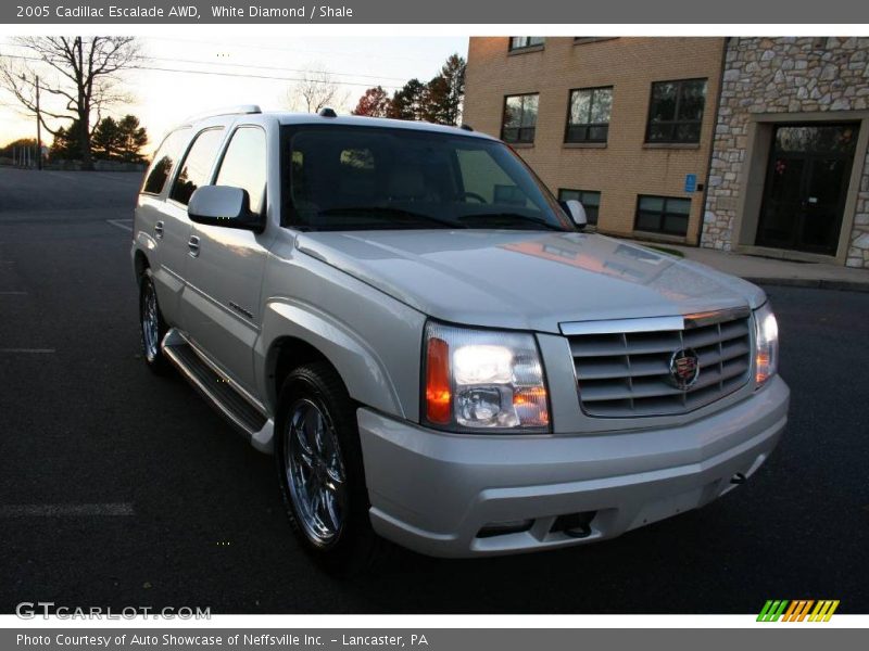 White Diamond / Shale 2005 Cadillac Escalade AWD