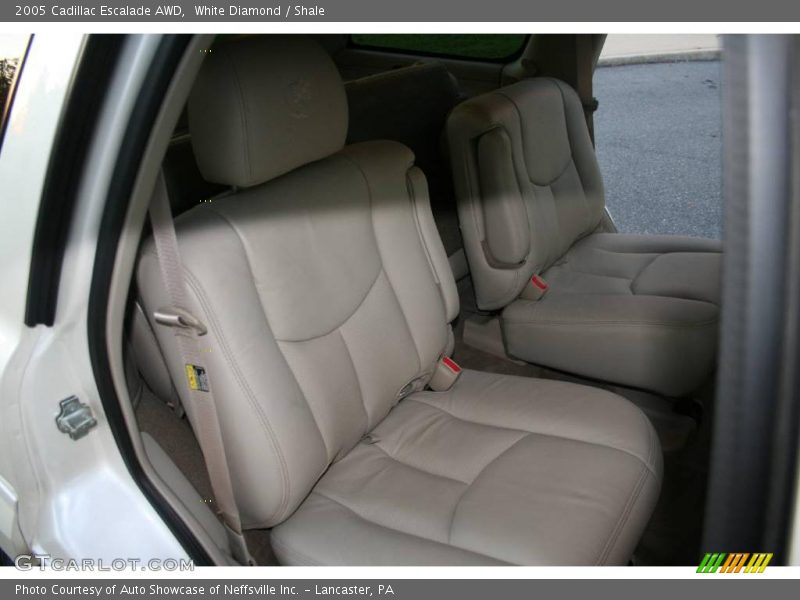 White Diamond / Shale 2005 Cadillac Escalade AWD