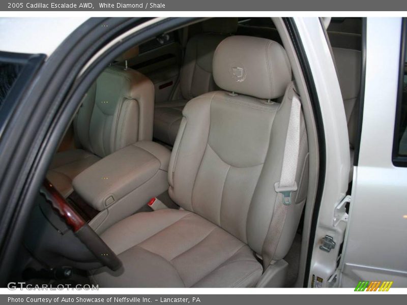 White Diamond / Shale 2005 Cadillac Escalade AWD