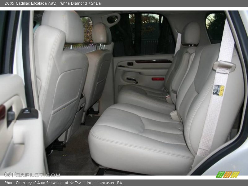 White Diamond / Shale 2005 Cadillac Escalade AWD