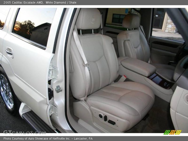 White Diamond / Shale 2005 Cadillac Escalade AWD