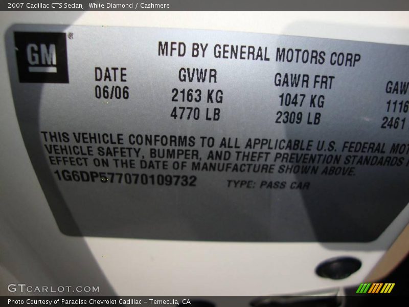 White Diamond / Cashmere 2007 Cadillac CTS Sedan