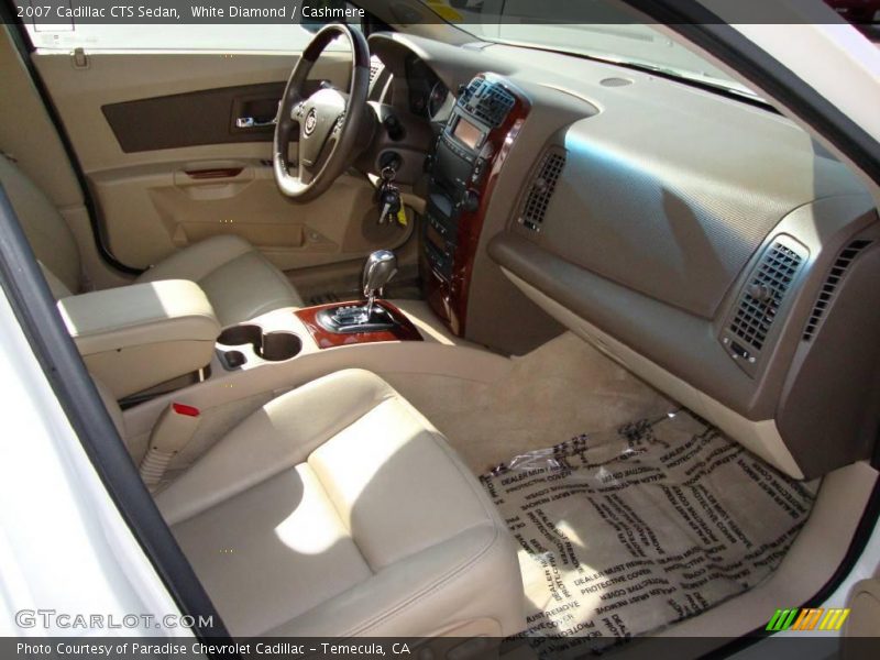 White Diamond / Cashmere 2007 Cadillac CTS Sedan