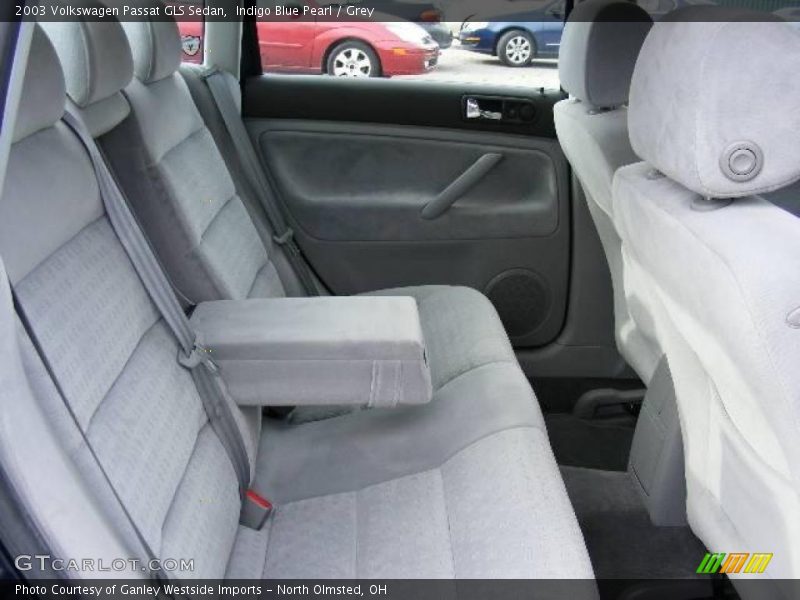 Indigo Blue Pearl / Grey 2003 Volkswagen Passat GLS Sedan