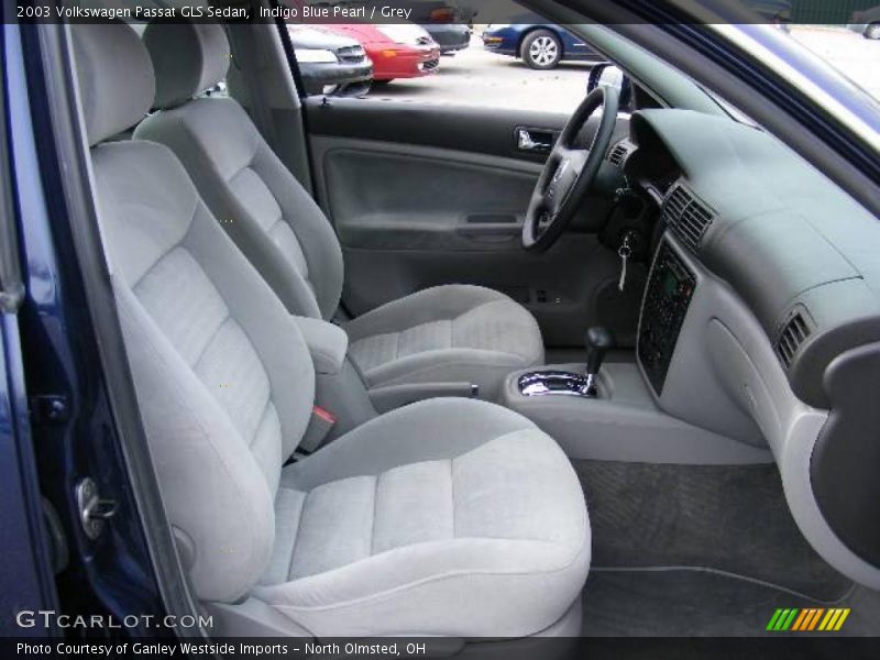 Indigo Blue Pearl / Grey 2003 Volkswagen Passat GLS Sedan