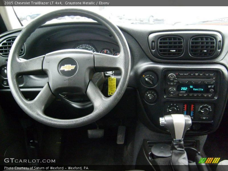 Graystone Metallic / Ebony 2005 Chevrolet TrailBlazer LT 4x4