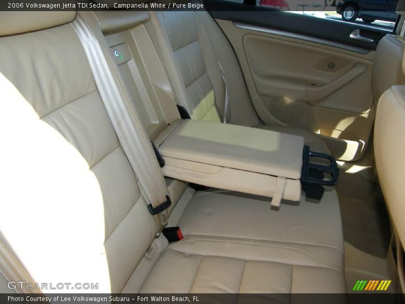 Campanella White / Pure Beige 2006 Volkswagen Jetta TDI Sedan