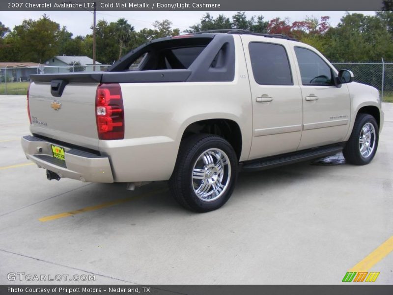 Gold Mist Metallic / Ebony/Light Cashmere 2007 Chevrolet Avalanche LTZ