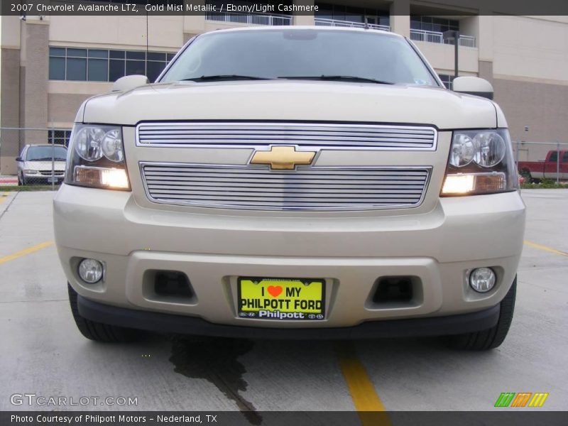 Gold Mist Metallic / Ebony/Light Cashmere 2007 Chevrolet Avalanche LTZ