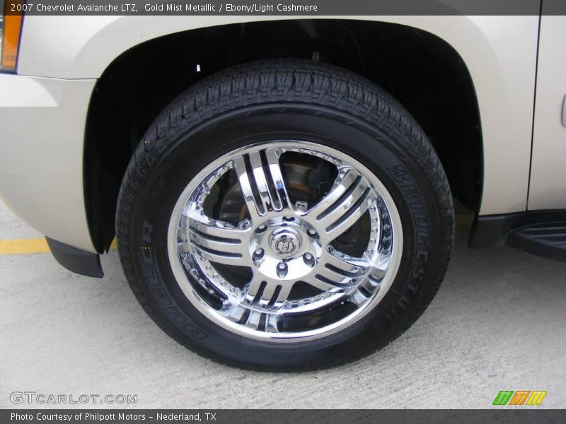 Gold Mist Metallic / Ebony/Light Cashmere 2007 Chevrolet Avalanche LTZ