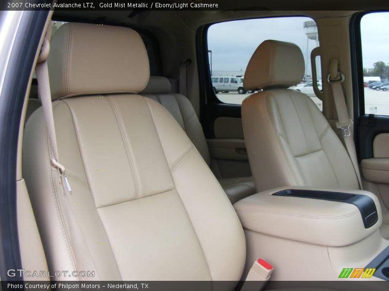 Gold Mist Metallic / Ebony/Light Cashmere 2007 Chevrolet Avalanche LTZ