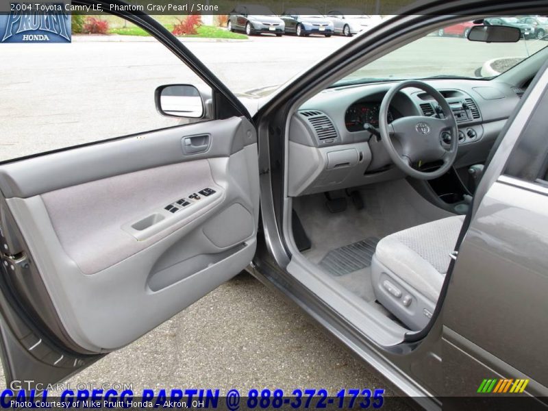Phantom Gray Pearl / Stone 2004 Toyota Camry LE