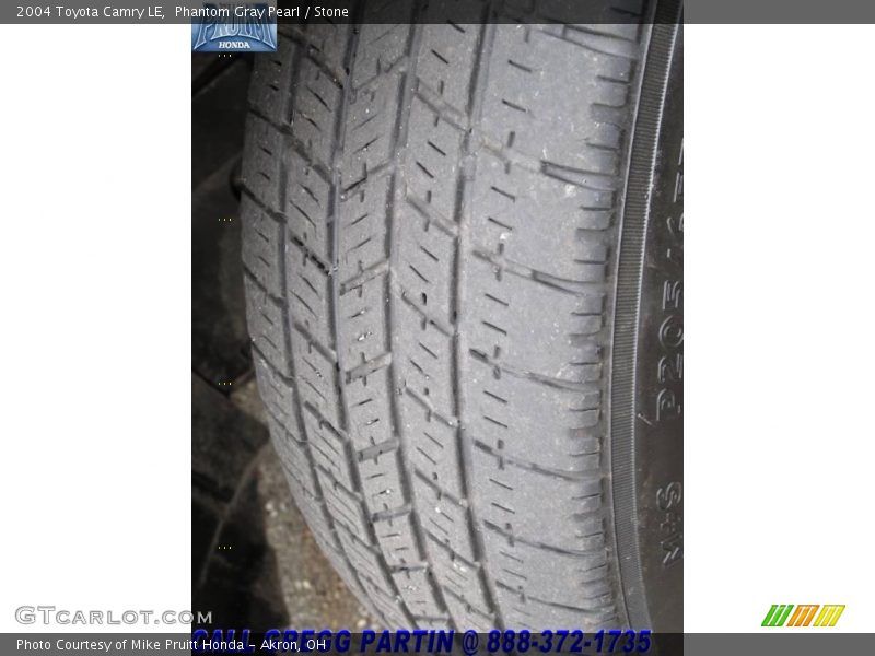 Phantom Gray Pearl / Stone 2004 Toyota Camry LE