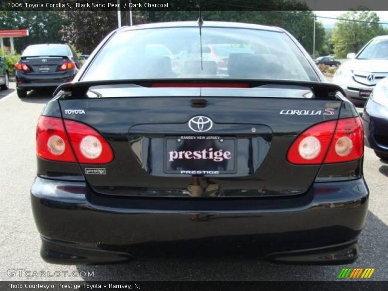 Black Sand Pearl / Dark Charcoal 2006 Toyota Corolla S