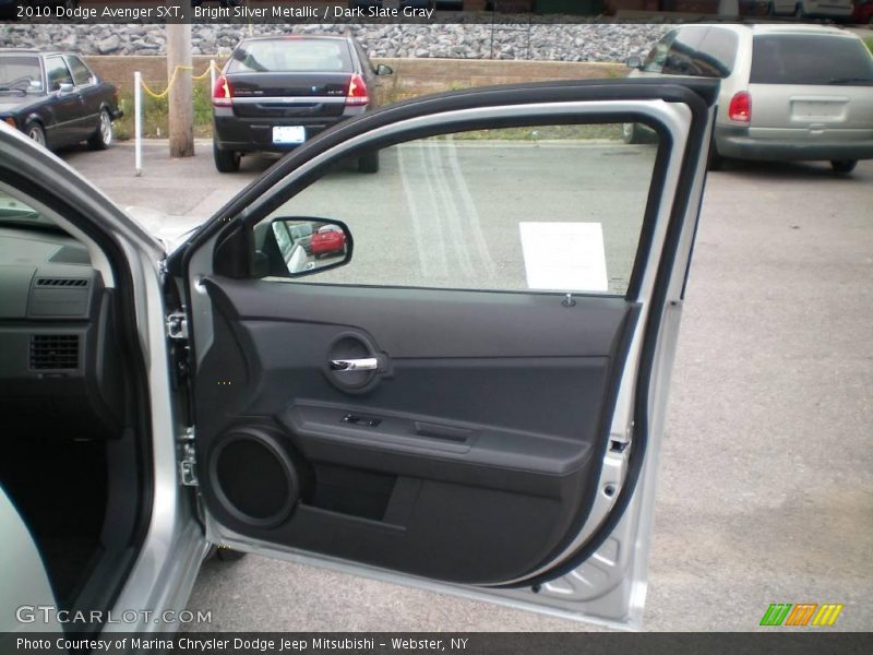 Bright Silver Metallic / Dark Slate Gray 2010 Dodge Avenger SXT